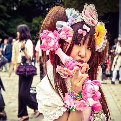 Hello Tokyo Walking Tour: Meiji Jingu, Senso-ji and Harajuku 2