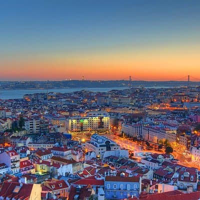 Lisbon Full Day Discovery Tour in Private Vehicle 2