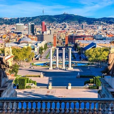 Private Customized Barcelona Tour by Mercedes VIP Bus and Personal Expert Guide