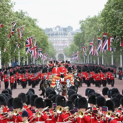 Royal English Walking Food Tour With London Food Tours