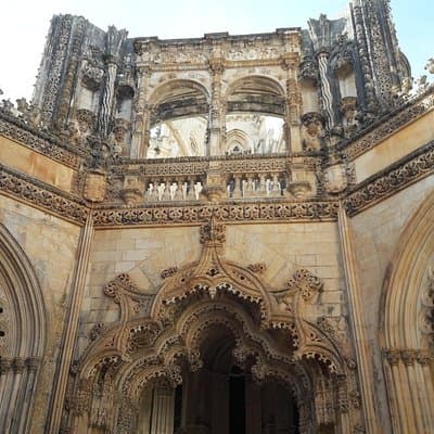 Fátima, Batalha, Nazaré and Óbidos day Tour 2
