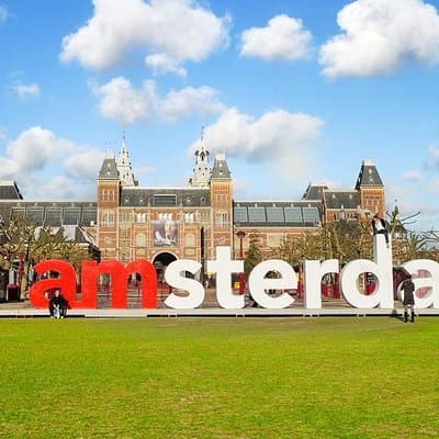 Private roundtrip transfer Schiphol Airport - Amsterdam 2