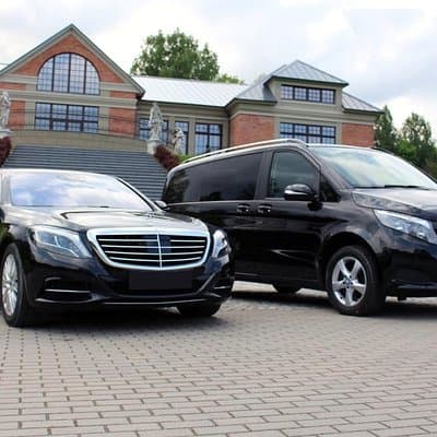 Private roundtrip transfer Schiphol Airport - Amsterdam