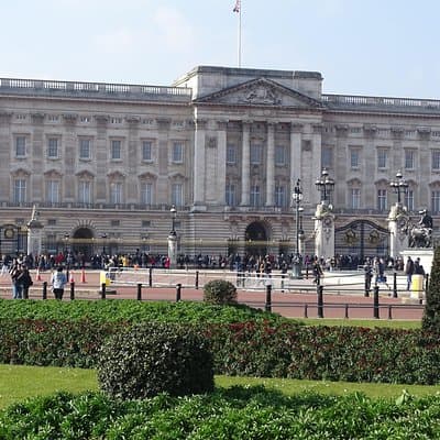 Royal Tour of St James', Parks, Palaces and Royal intrigue