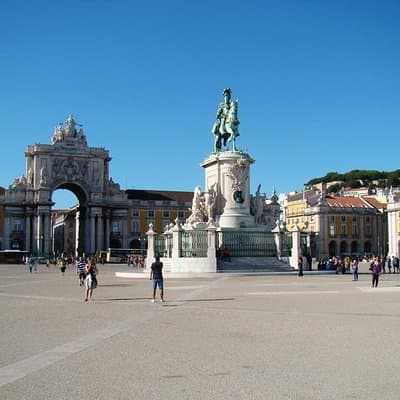Lisbon Small-Group Walking Tour 2