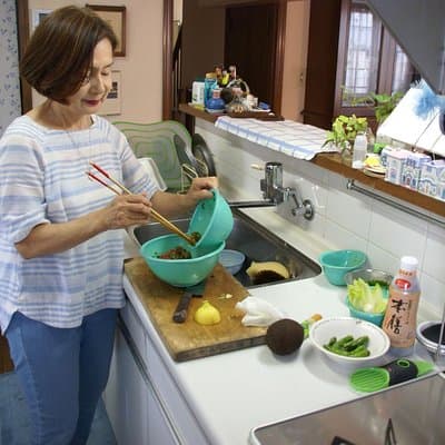 Creative Japanese Cooking in a Beautiful Tokyo Home with Makiko