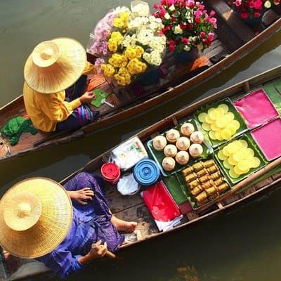 Private Tour: Damnoen Saduak Floating Market and Bangkok City Temples