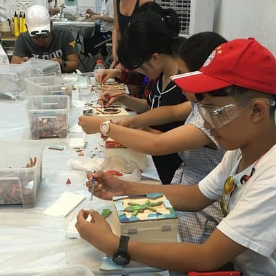 Feel like Gaudí: Barcelona Mosaic Workshop with Tour 5