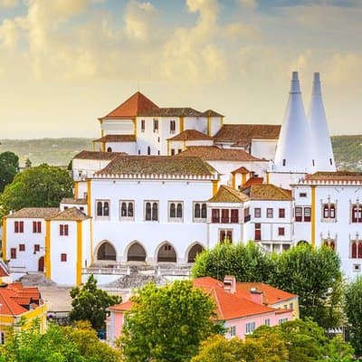 Private Tour: The Mystical, Magical, Medieval Town of Sintra with tickets and lunch 5