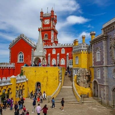 Private Tour: Discover the best of Sintra in 1 day avoiding queues
