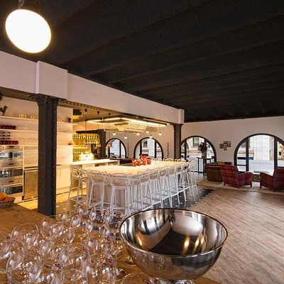 Premium Cooking Class in Designer Loft: Paella & Spanish Tapas