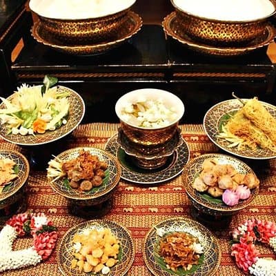 Gourmet Dinner & Spectacular Show at Mandarin Oriental 2