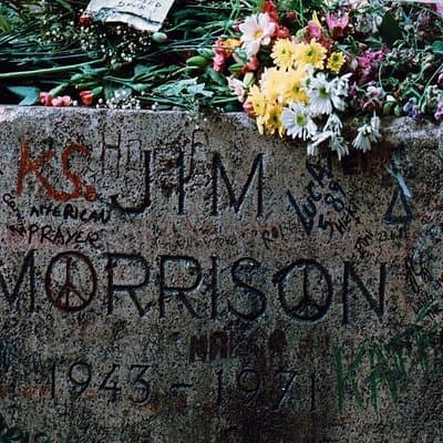 Pere Lachaise Cemetery Walking Tour Semi Private 12ppl Max 5