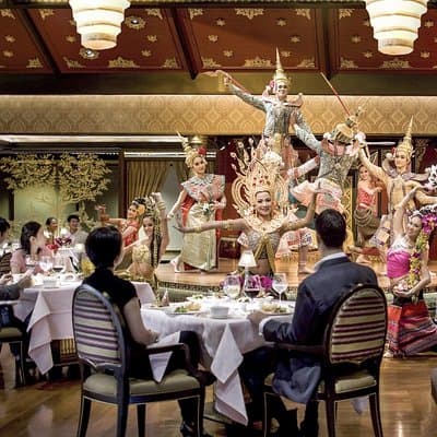 Gourmet Dinner & Spectacular Show at Mandarin Oriental