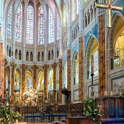 Private excursion to Chartres Cathedral 2