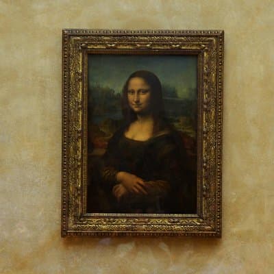 Discover the secrets of the Louvre