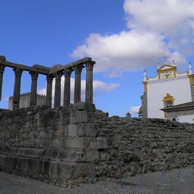 Évora and Megalithic Circuit 10H Private Tour From Lisbon 5