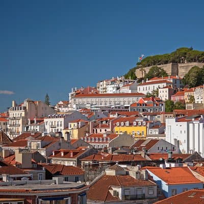 Lisbon Golden Age 4H Private Tour with Van and Local Guide 5