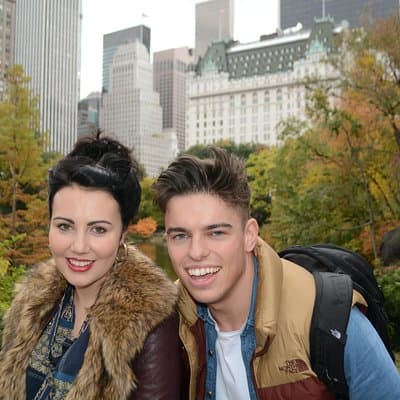 Central Park Private Photoshoot Tour with Pro NYC Guide 5