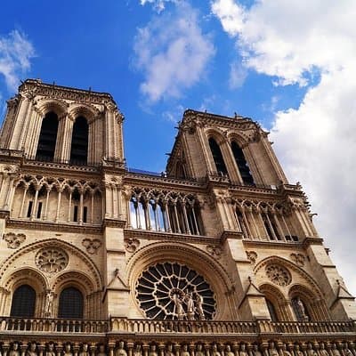 Notre Dame and Central Paris Private Tour