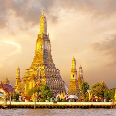 Bangkok Hindu Landmark Tour with Grand Palace, Temples & Lunch 2
