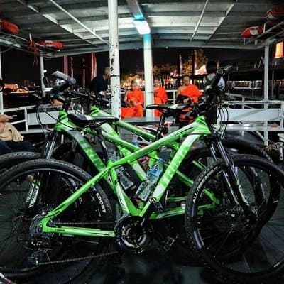 Bike Bangkok at Night with Thai Dinner 5