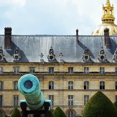 Private Napoleon Bonaparte and Les Invalides 2-Hour Guided Tour in Paris
