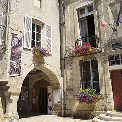 BURGUNDY: VEZELAY & FONTENAY ABBEY - Private day trip from Paris by Train 5