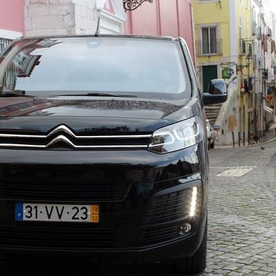 Discover Fátima, Batalha, Nazaré and Óbidos by VAN -Full Day Tour