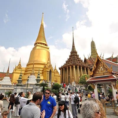 Guided Tour of Grand Palace & Emerald Buddha Temple in Bangkok 3