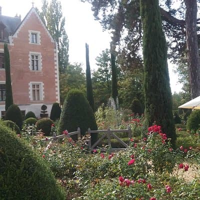 Loire Valley 2 Days private tour all inclusive from Paris with train tickets 4