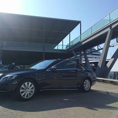 Barcelona Highlights Private Tour in a chauffeured Mercedes-Benz