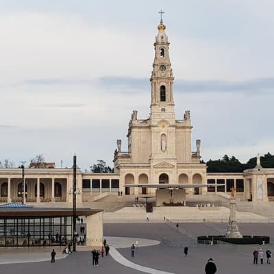 Private Tour Fátima - Nazaré - Batalha - Óbidos