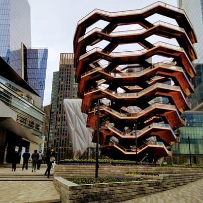 High Line & Hudson Yards Small Group Walking Tour