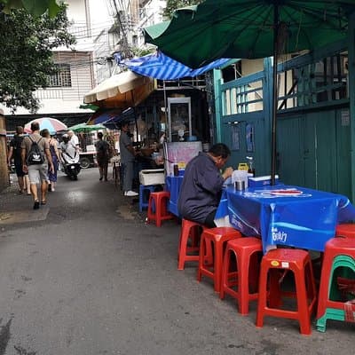 CHOB Bangkok Walking Tour (Talking + Walking + Eating) 4