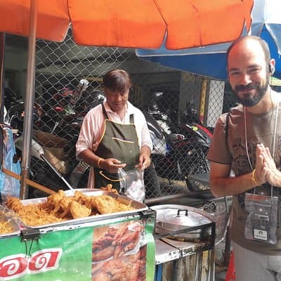 CHOB Bangkok Walking Tour (Talking + Walking + Eating) 5