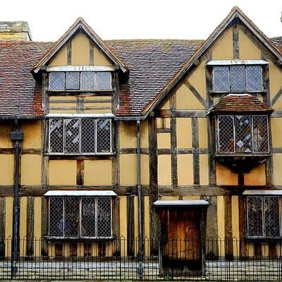 Private Tour to Stratford-Upon-Avon and The Cotswolds 4