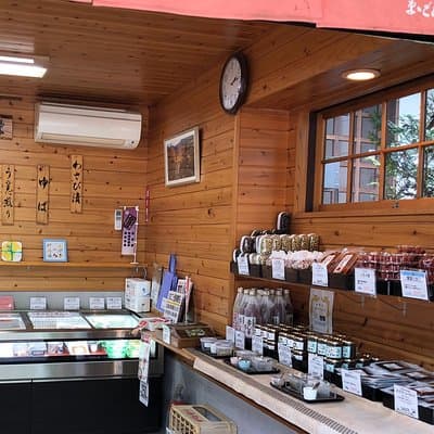 Private Tour: Tokyo's Oldest Sake Brewery and Riverside Walk 4