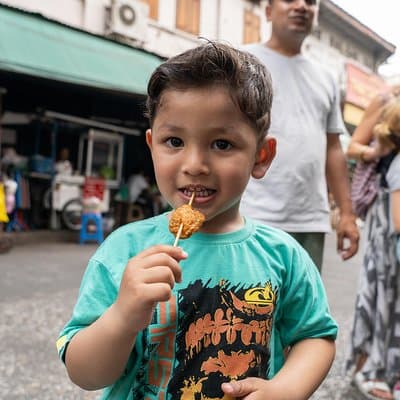 Bangkok Food Tour of Bang Rak with Local Guide 2