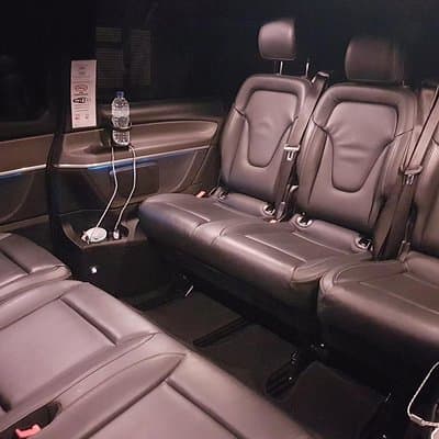 Private Arrival Transfer: Heathrow Airport to London with Stopover at Stonehenge