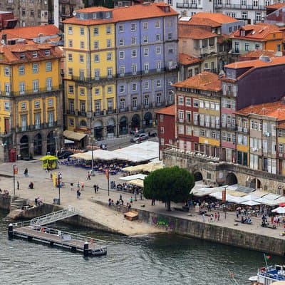 Private Lisbon to Porto Transfer: 3 Must-See Stops Included 3
