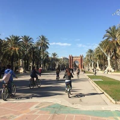 Highlights of Barcelona - Sunset Private Bike Tour with Cava 2