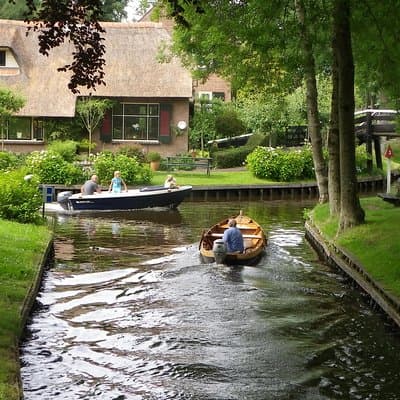 Private day trip to Giethoorn and the Enclosing Dike 4