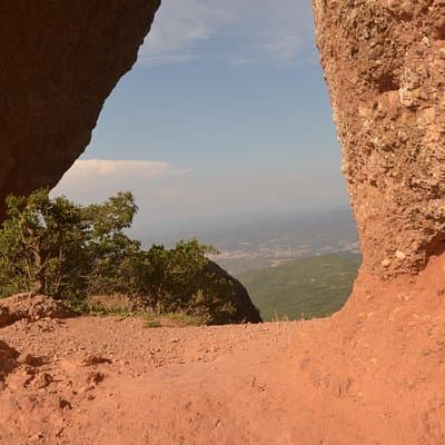 Hiking In Montserrat,near Barcelona 3