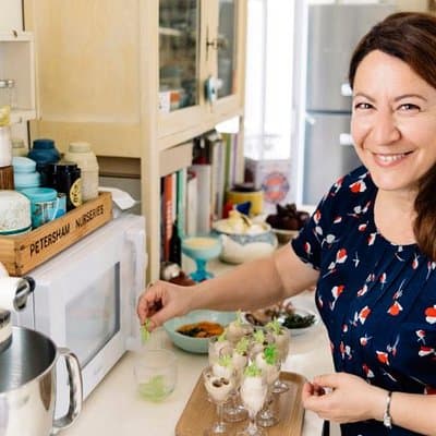 Soufflé Class & Brasserie Lunch with Champagne in Parisian Home