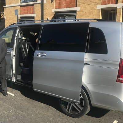 Private Transfers London Heathrow to Southampton Cruise Terminal via Stonehenge