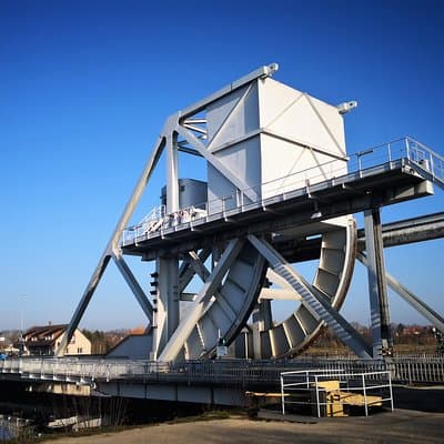 Canadians in Normandy D-Day beaches Juno Beach and Pegasus Bridge (3/7 pax) 5