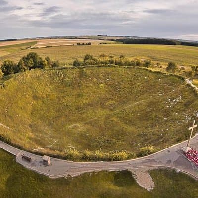WW1 Somme Battlefields - Private tour from Paris aboard a Van (2 pax) 3