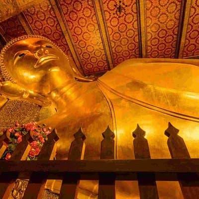 Bangkok Best Two Temples Emerald & Reclining Buddha + GrandPalace 2