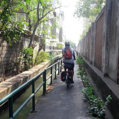 HD-03 WangLang cycling to see rare royal barge museum and riverside communities 3